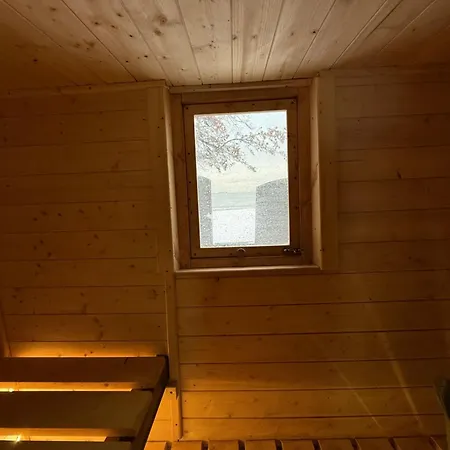 Love hotel Sauna Na Plaze